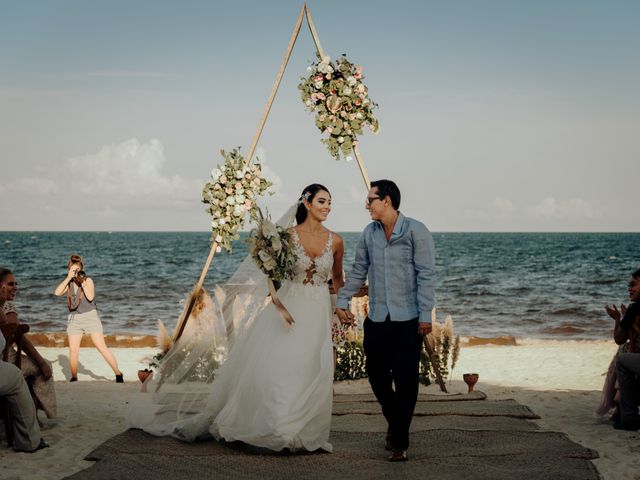 La boda de Alex y Lupita en Cancún, Quintana Roo 53