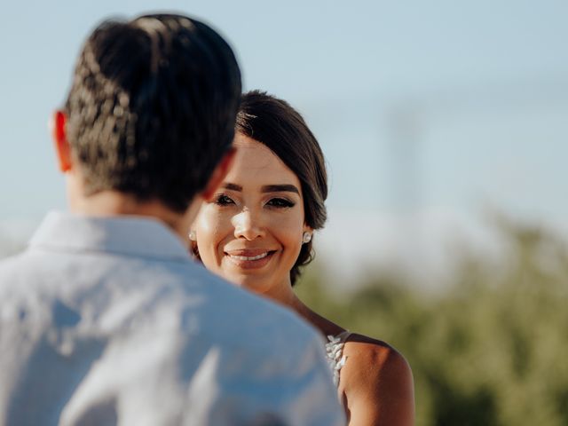 La boda de Alex y Lupita en Cancún, Quintana Roo 51