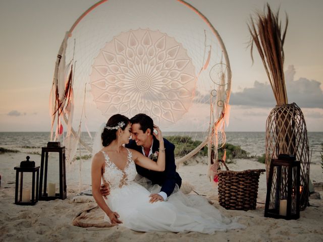 La boda de Alex y Lupita en Cancún, Quintana Roo 63