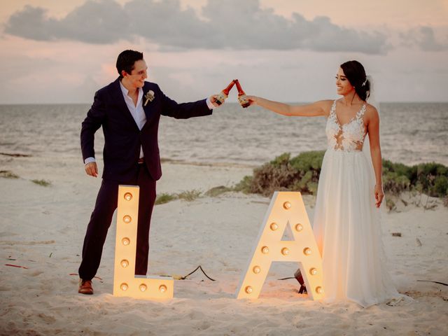 La boda de Alex y Lupita en Cancún, Quintana Roo 66