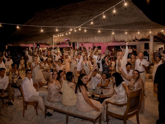 La boda de Alex y Lupita en Cancún, Quintana Roo 73