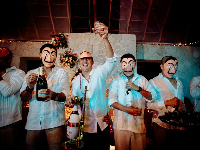 La boda de Alex y Lupita en Cancún, Quintana Roo 80