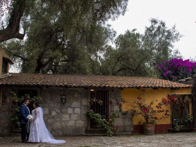 La boda de Luis y Nayelli en Iztapalapa, Ciudad de México 36