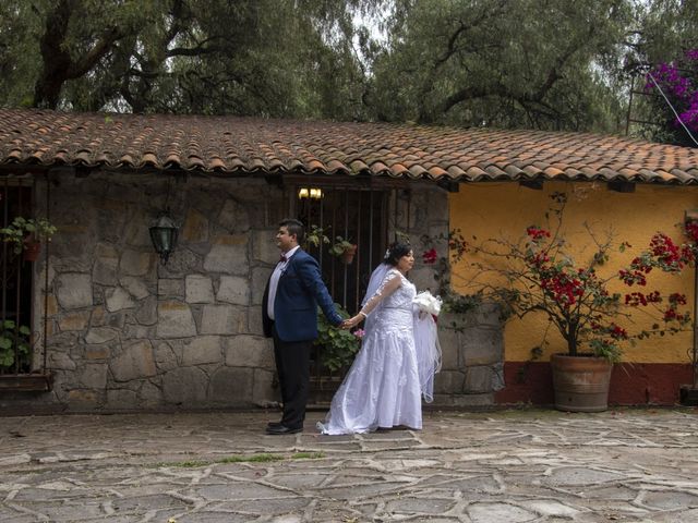 La boda de Luis y Nayelli en Iztapalapa, Ciudad de México 39