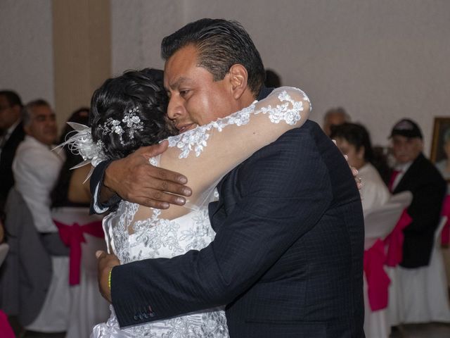 La boda de Luis y Nayelli en Iztapalapa, Ciudad de México 59