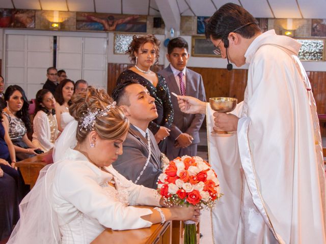 La boda de Jair y Ahinela en Iztapalapa, Ciudad de México 39