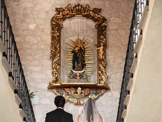 La boda de Javier y Alejandra en Morelia, Michoacán 22