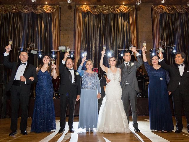 La boda de César y Gio en Naucalpan, Estado México 23