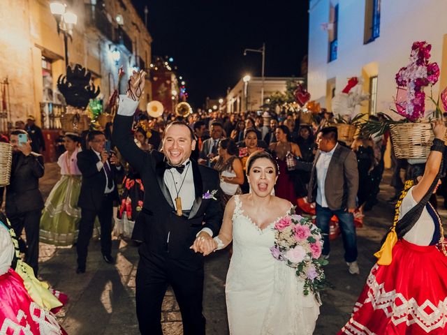 La boda de Ezequiel y Margarita en Oaxaca, Oaxaca 29