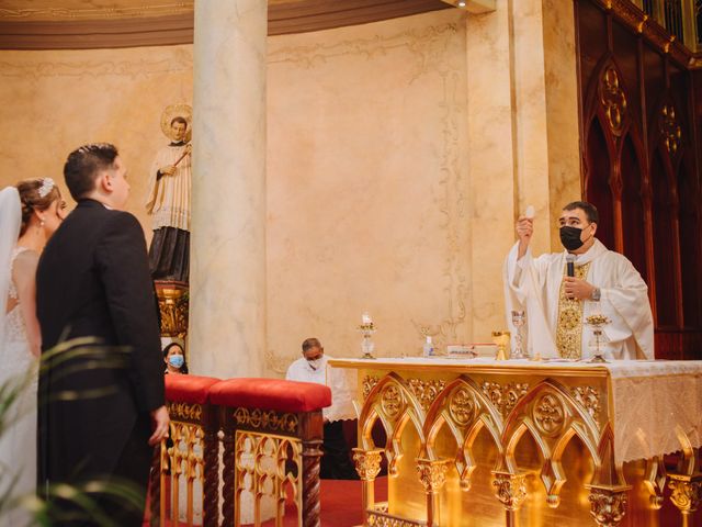 La boda de Rolando y Lucero en Monterrey, Nuevo León 25