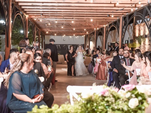 La boda de Tony y Brenda en Chihuahua, Chihuahua 21