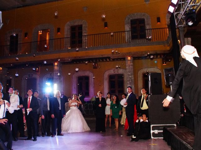 La boda de Manuel y Monserrat en Cuauhtémoc, Ciudad de México 102