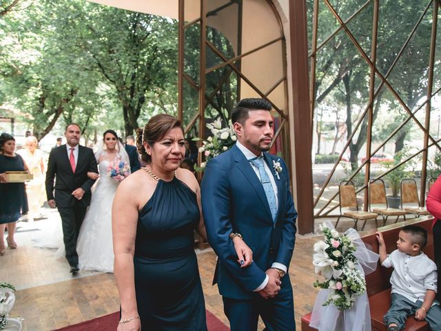 La boda de Edwin y Angie en Xochimilco, Ciudad de México 17