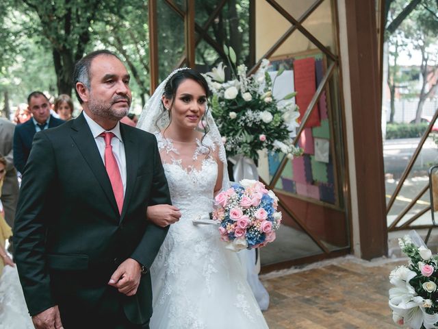 La boda de Edwin y Angie en Xochimilco, Ciudad de México 18