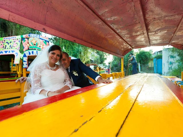 La boda de César y Nataly en Xochimilco, Ciudad de México 27