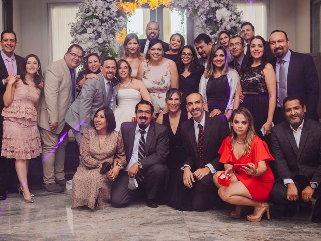 La boda de Juan Carlos y Teresa en Santiago, Nuevo León 21