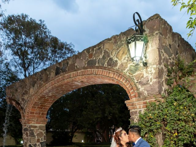La boda de Osvaldo y Lorena en Tepotzotlán, Estado México 32