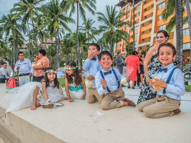 La boda de ARMANDO y FLORICEL  en Puerto Vallarta, Jalisco 12