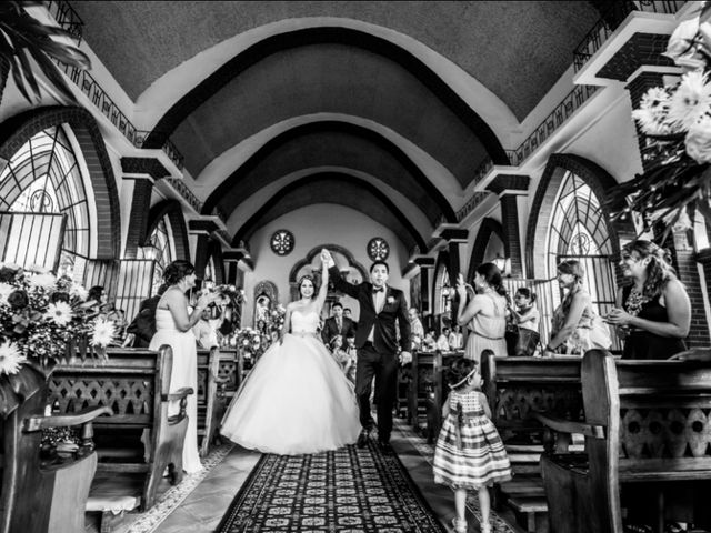 La boda de ARMANDO y FLORICEL  en Puerto Vallarta, Jalisco 21