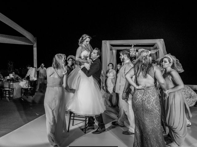 La boda de ARMANDO y FLORICEL  en Puerto Vallarta, Jalisco 22