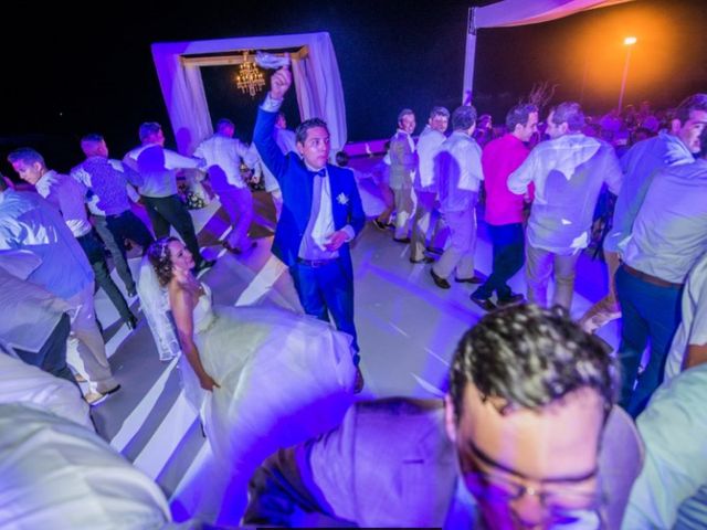 La boda de ARMANDO y FLORICEL  en Puerto Vallarta, Jalisco 24