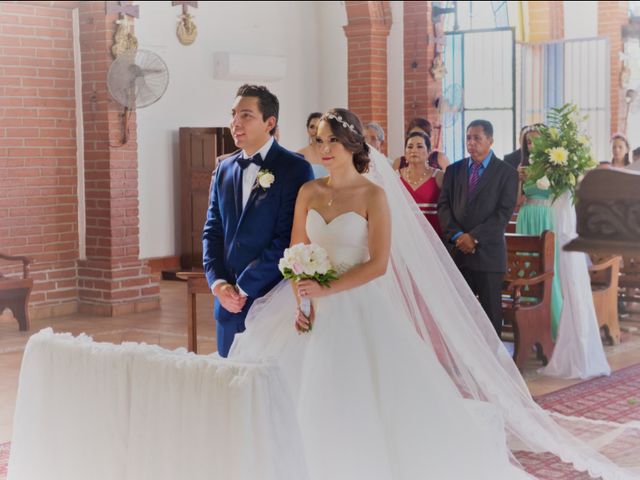 La boda de ARMANDO y FLORICEL  en Puerto Vallarta, Jalisco 33