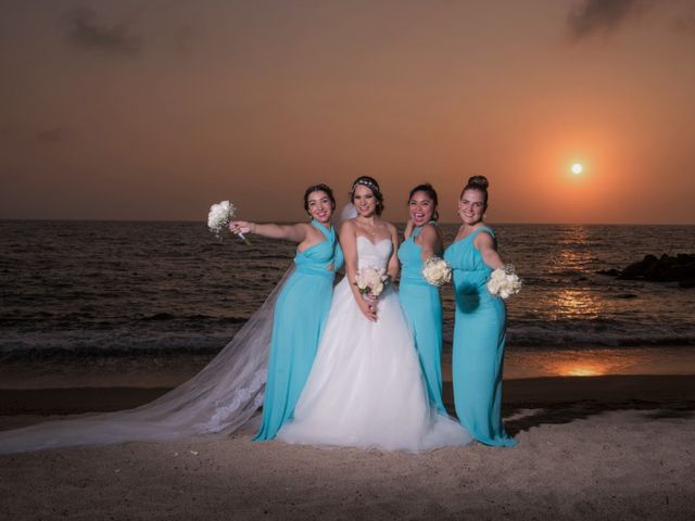 La boda de ARMANDO y FLORICEL  en Puerto Vallarta, Jalisco 36
