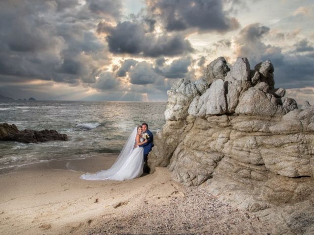 La boda de ARMANDO y FLORICEL  en Puerto Vallarta, Jalisco 62