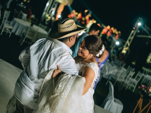La boda de Yulissa y Humberto en Acapulco, Guerrero 38