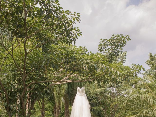 La boda de Bernardo y Michelle en Xochitepec, Morelos 3