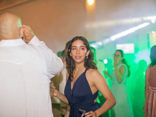 La boda de Bernardo y Michelle en Xochitepec, Morelos 100