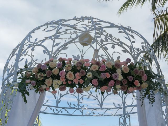La boda de Gustavo y Brenda  en Cancún, Quintana Roo 19