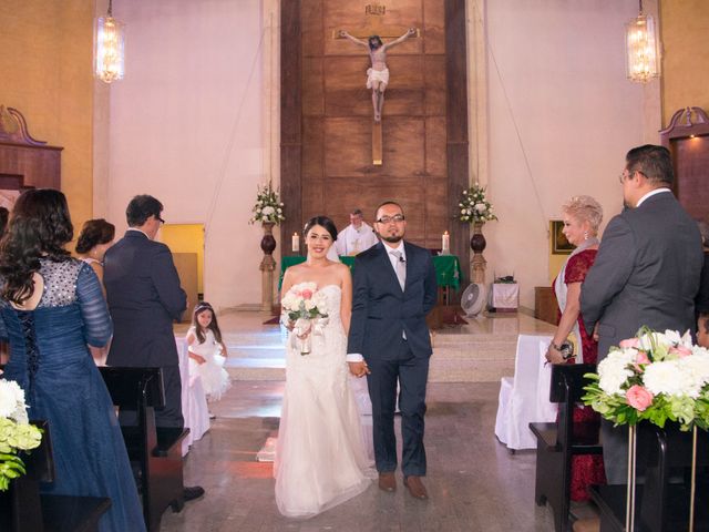 La boda de Alejandro y Gabriela en Tijuana, Baja California 25