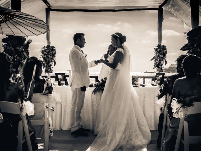 La boda de Erick y Gradiz en Ixtapa Zihuatanejo, Guerrero 23