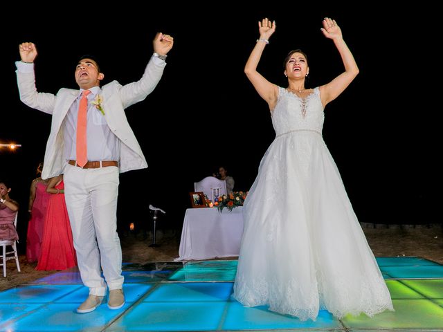 La boda de Erick y Gradiz en Ixtapa Zihuatanejo, Guerrero 48