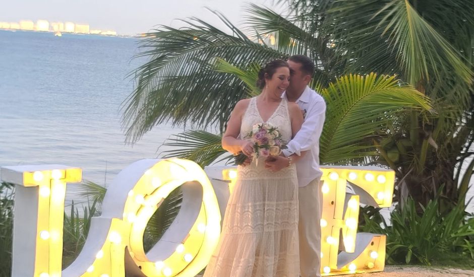 La boda de Gustavo y Brenda  en Cancún, Quintana Roo