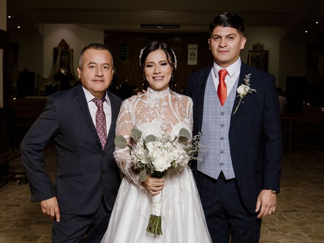 La boda de Ricardo y Alejandra en Tlaquepaque, Jalisco 17