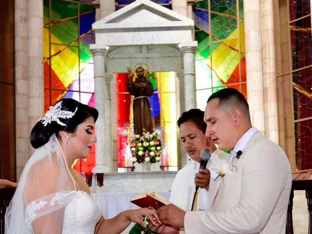 La boda de Carlos  y Viry en Escuinapa, Sinaloa 37