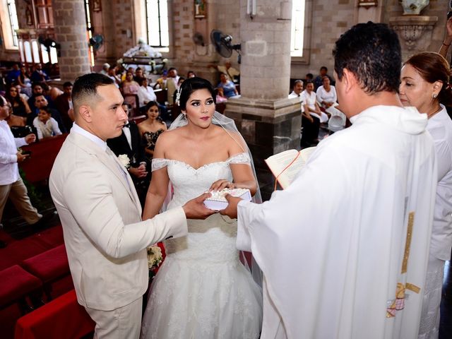 La boda de Carlos  y Viry en Escuinapa, Sinaloa 43