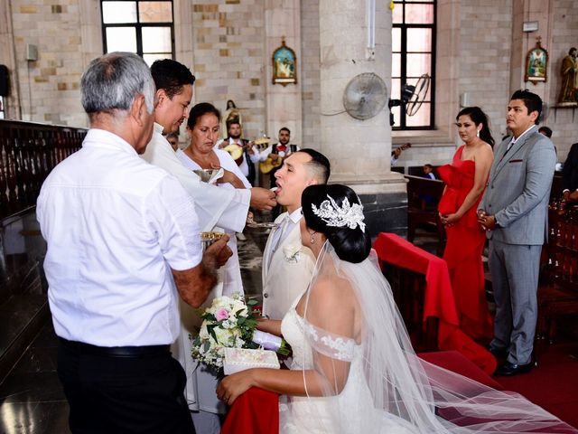 La boda de Carlos  y Viry en Escuinapa, Sinaloa 51