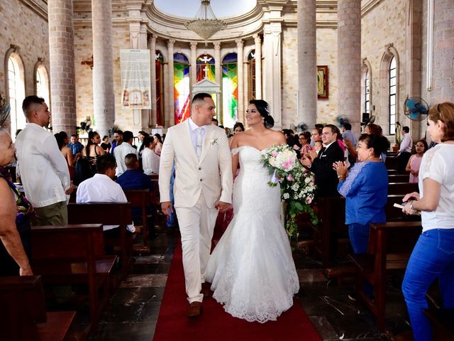 La boda de Carlos  y Viry en Escuinapa, Sinaloa 79