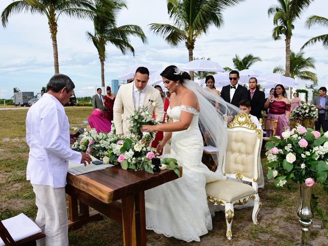 La boda de Carlos  y Viry en Escuinapa, Sinaloa 124