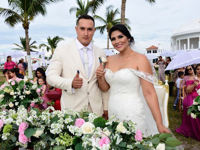 La boda de Carlos  y Viry en Escuinapa, Sinaloa 131