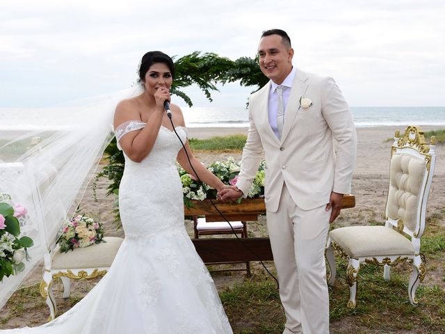 La boda de Carlos  y Viry en Escuinapa, Sinaloa 146