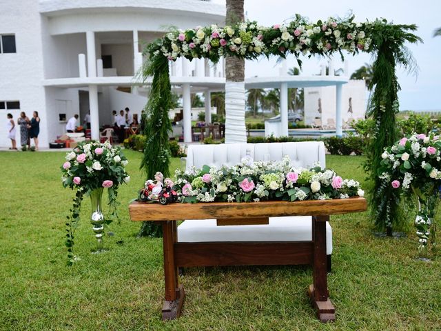 La boda de Carlos  y Viry en Escuinapa, Sinaloa 158