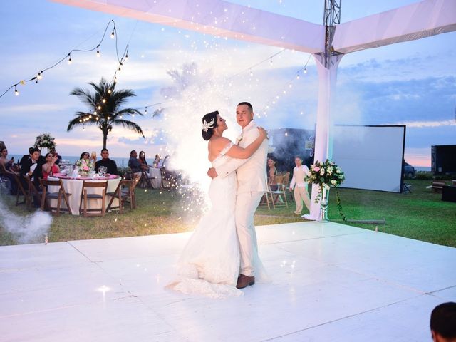 La boda de Carlos  y Viry en Escuinapa, Sinaloa 182