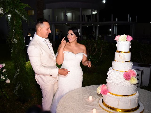 La boda de Carlos  y Viry en Escuinapa, Sinaloa 205