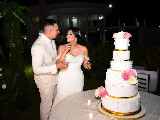 La boda de Carlos  y Viry en Escuinapa, Sinaloa 210