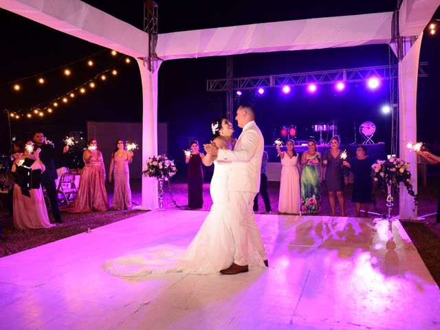 La boda de Carlos  y Viry en Escuinapa, Sinaloa 216