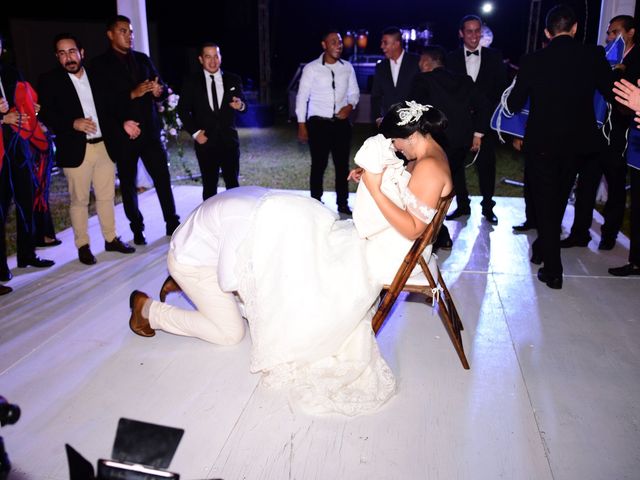 La boda de Carlos  y Viry en Escuinapa, Sinaloa 231